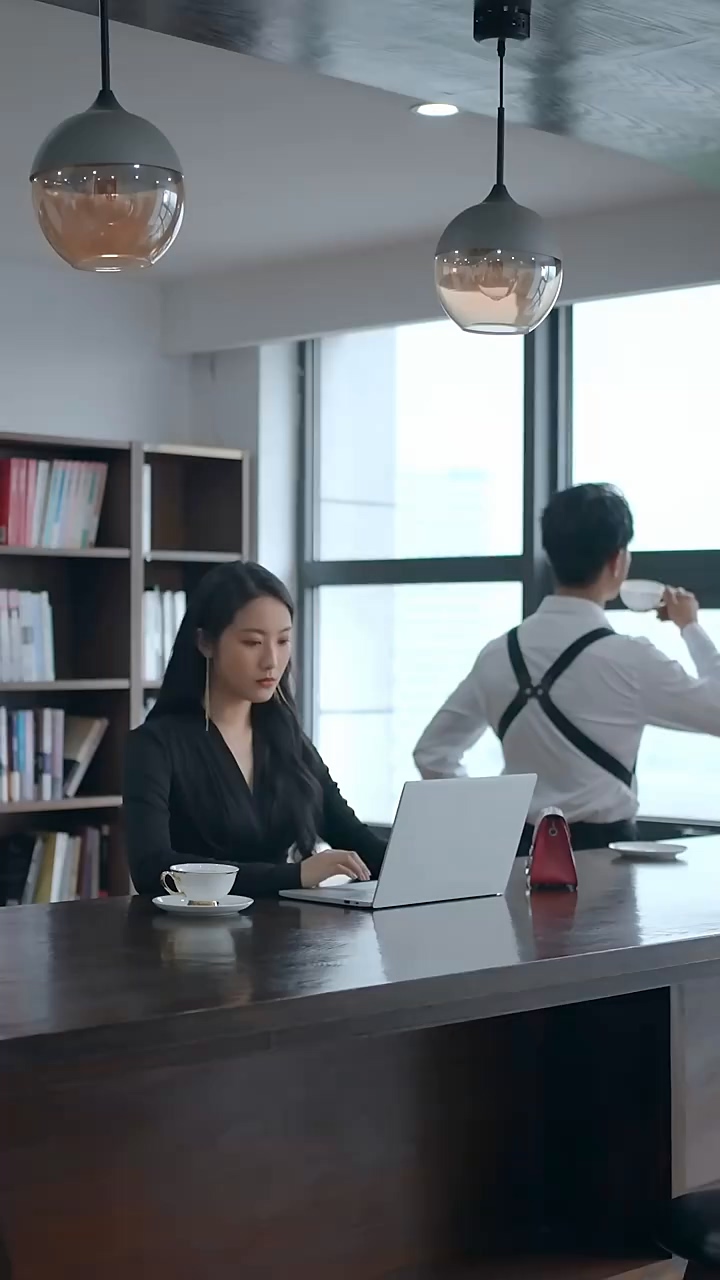 女总裁的神豪女婿 第60集
